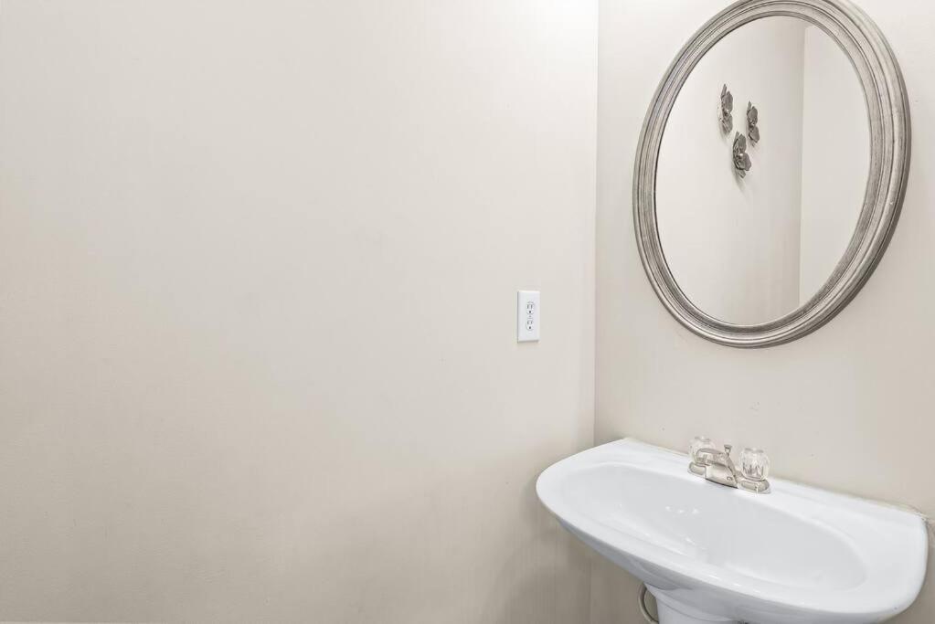 Charming Multilevel 4 Bedroom Townhouse Atlanta Ngoại thất bức ảnh